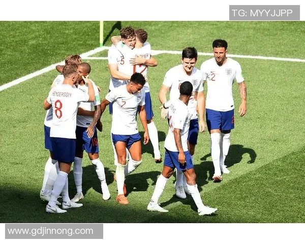 法国与英格兰足球对决数据深度分析与战术探讨 法国与英格兰足球对决数据深度分析与战术探讨